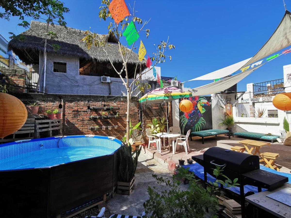 بويرتو فالارتا Margaritas Hostel المظهر الخارجي الصورة
